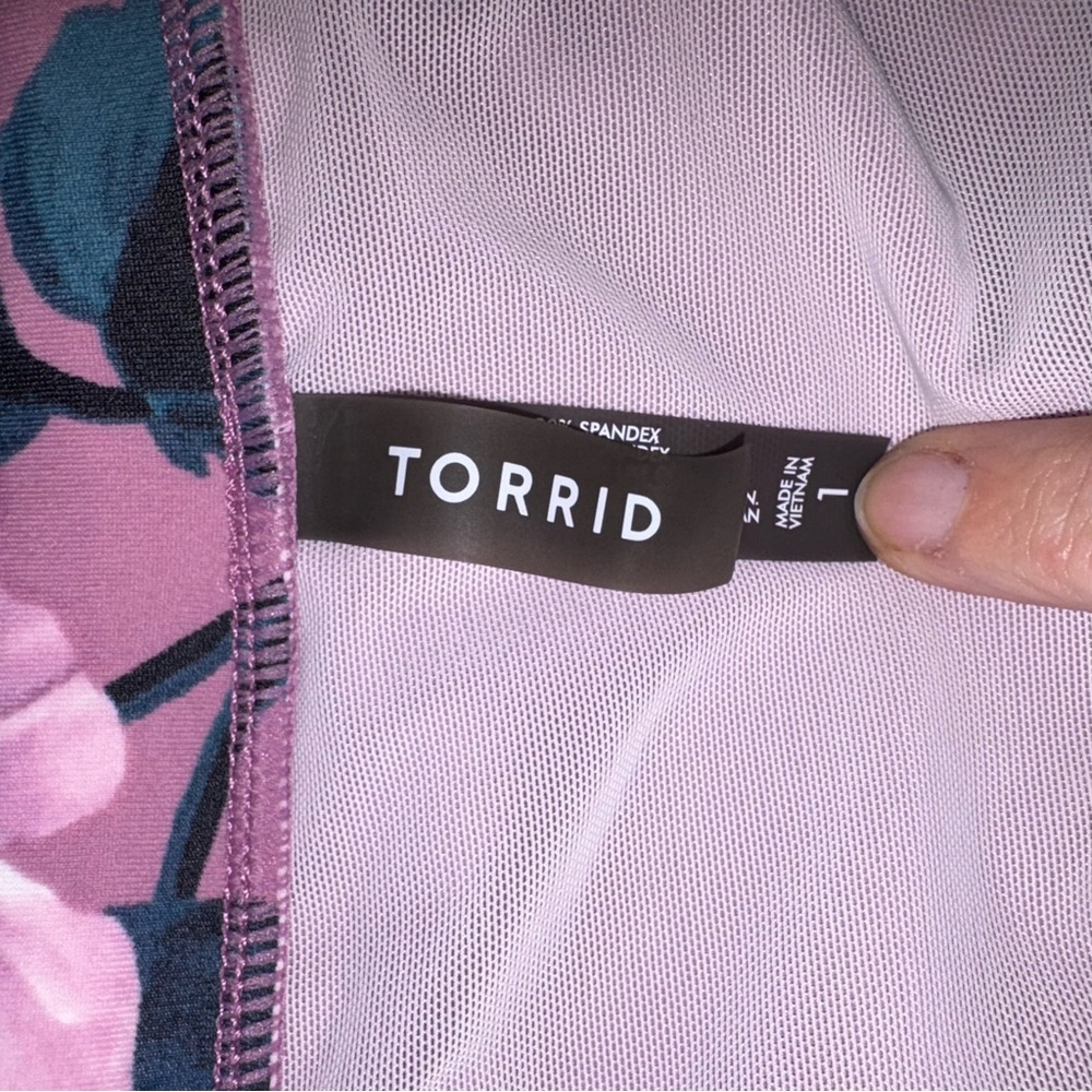 Torrid Floral Print Swim Skirt with Elastic Waistband - Torrid Size 1 (1X) - Picture 6 of 8